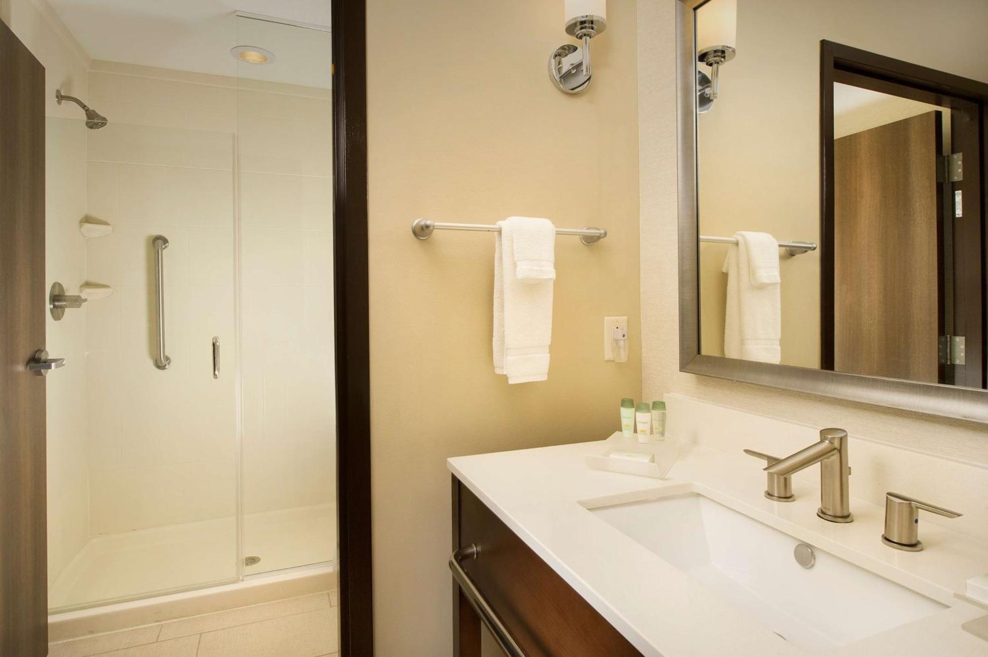 Homewood Suites By Hilton Midland Extérieur photo