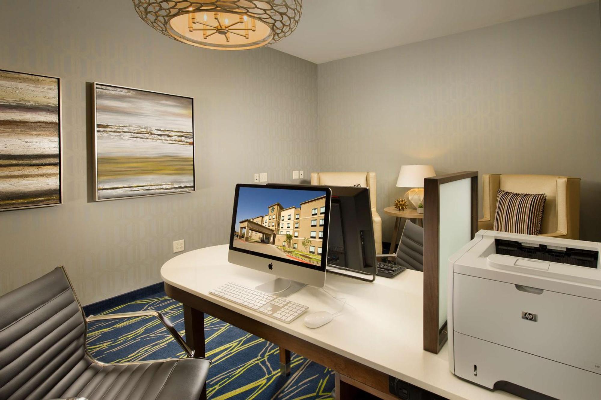 Homewood Suites By Hilton Midland Extérieur photo